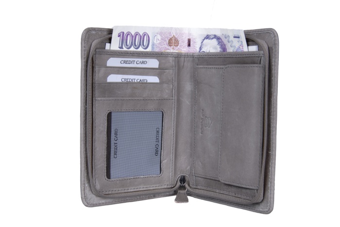 detail kožená peněženka s pouzdrem na mobil
