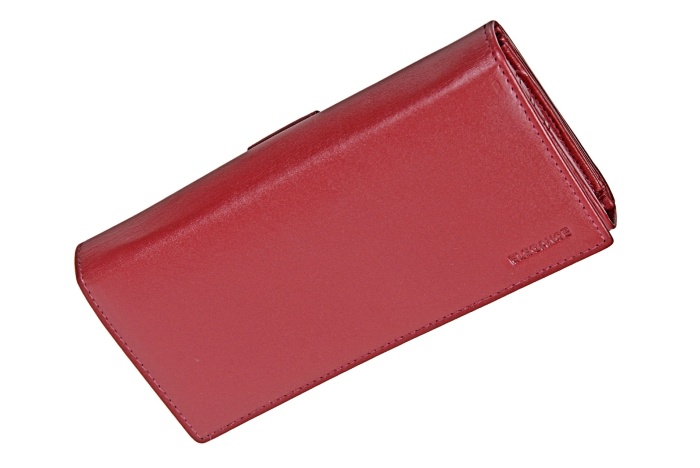 detail kožená peněženka dlouhá