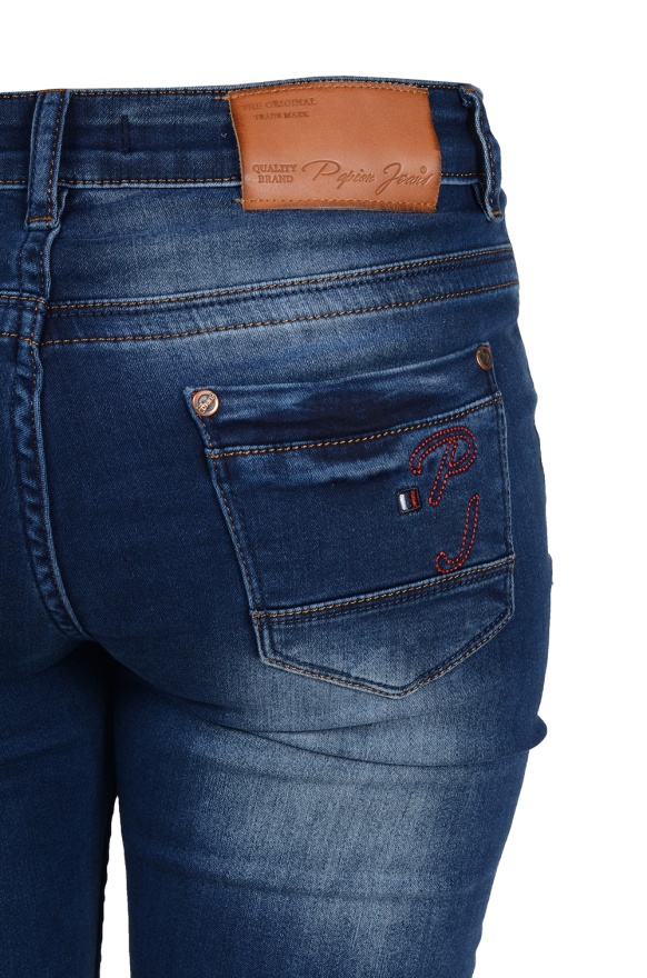 detail Papion jeans