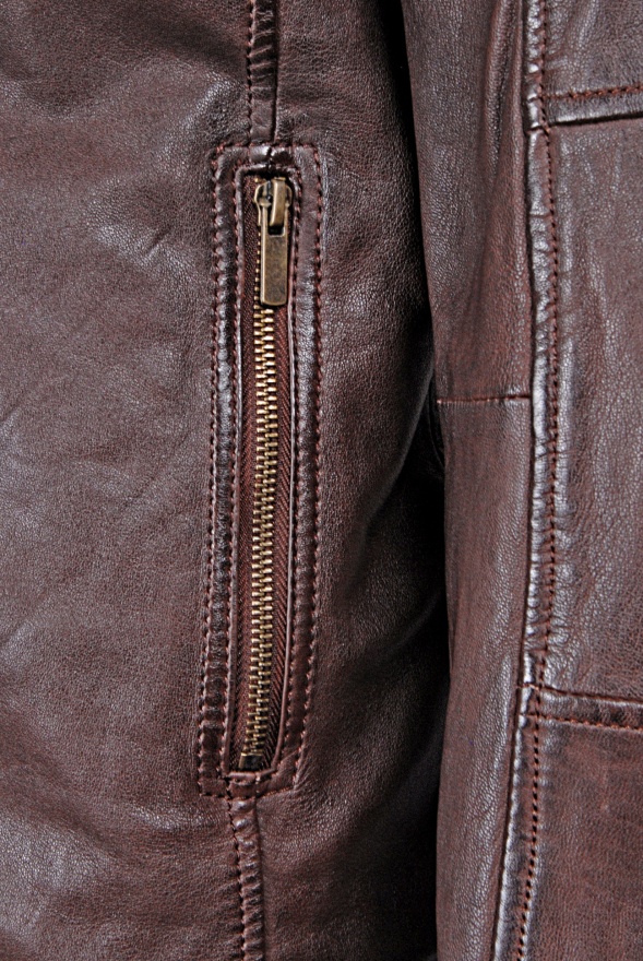 detail pánská kožená bunda