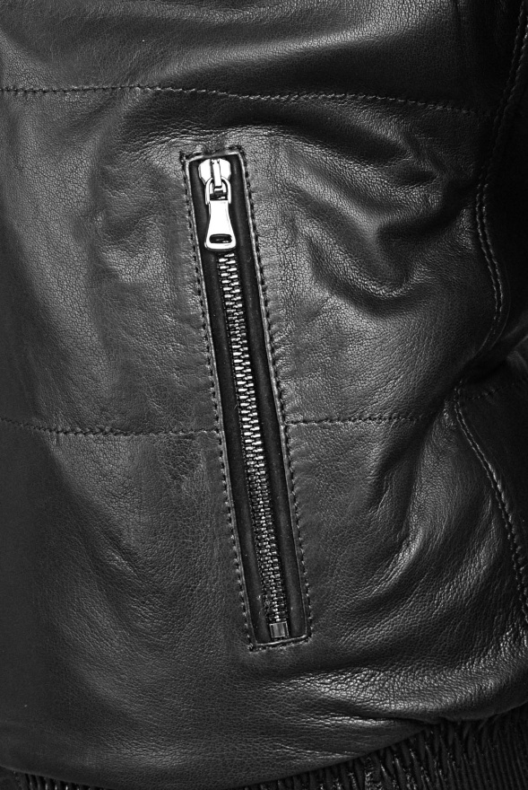 detail Pánská bunda do gumy, uvnitř pravá kožešina