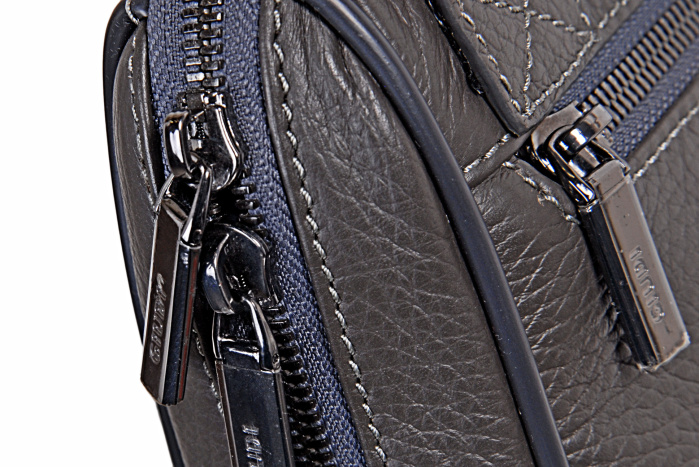 detail Kožený shopper