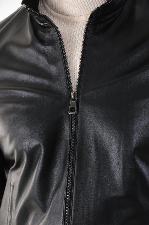 detail Kožená pánská bunda s náplety, VĚTŠÍ VELIKOST