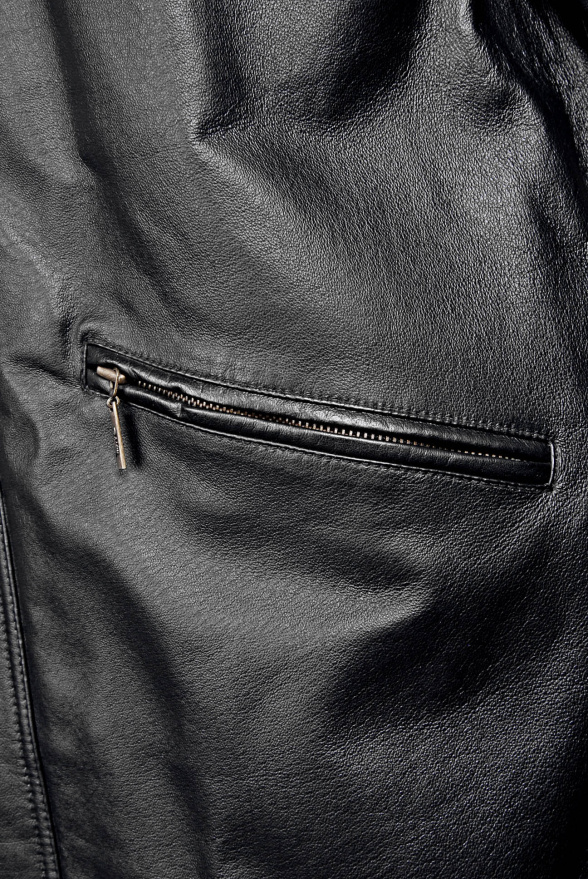 detail pánský kožený parker s odepínací légou