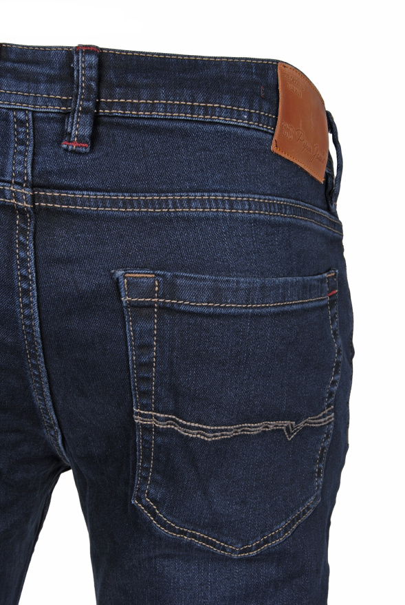 detail Papion jeans
