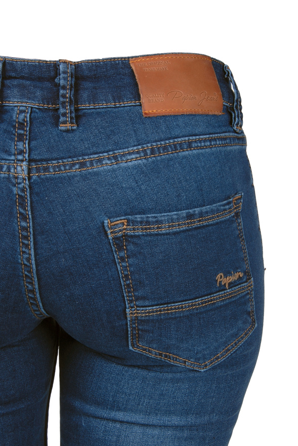detail Papion jeans