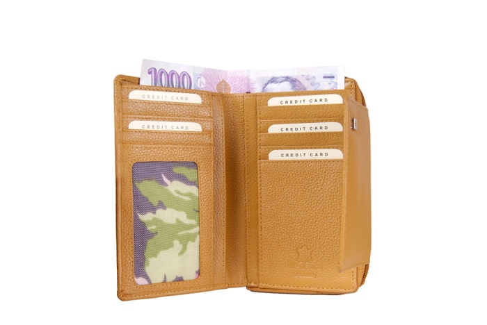 detail kožená peněženka střední