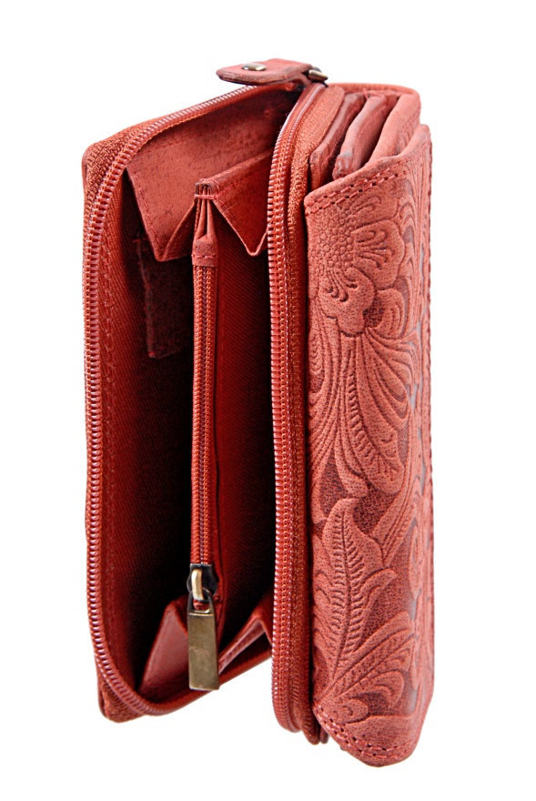 detail kožená peněženka zip