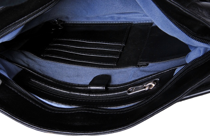 detail kožená kabelka Valencia