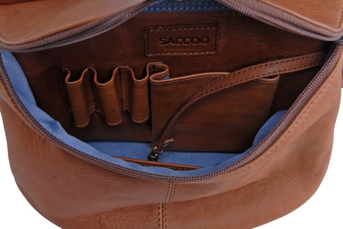 detail kožená kabelka Toro