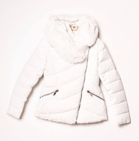 detail Dámská zimní bunda s umělou kožešinou