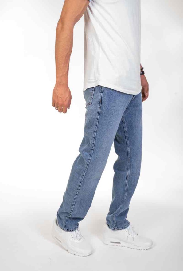 detail Pánské džíny na knoflíky