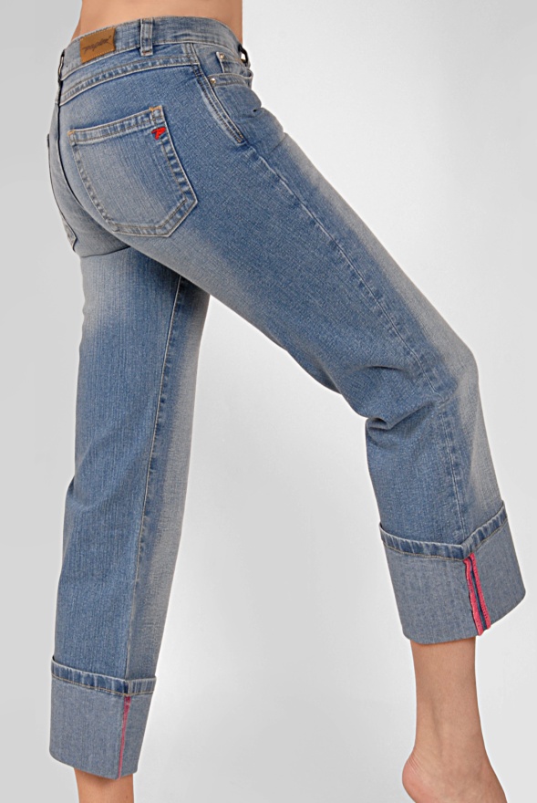 detail Papion capri jeans